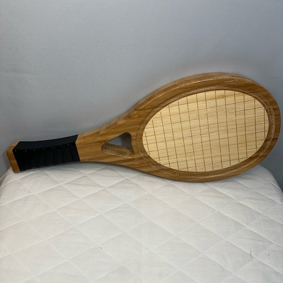 Pinic Plus Tennis Racquet Bamboo Cheese Board With Tools Set. - Picture 3 of 6